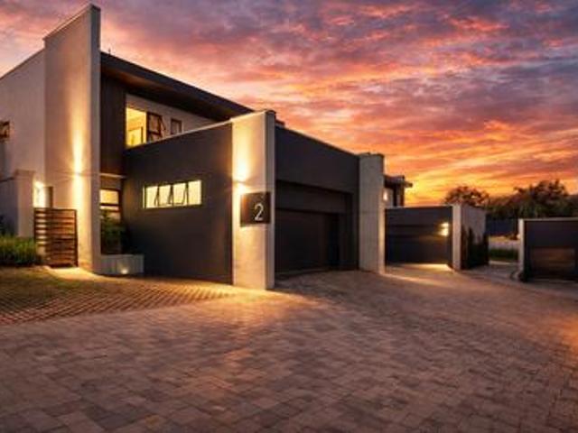House for sale in Waterkloof, Gauteng