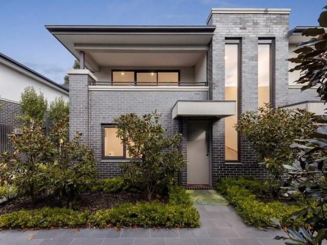 Townhouse for sale in Camerons Creek, Victoria