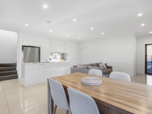 Townhouse for sale in Toombul, Queensland
