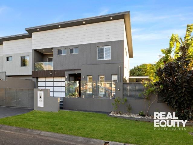 Duplex for sale in Sydney, New South Wales