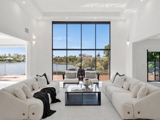 House for sale in Benowa, Gold Coast City