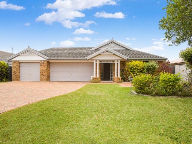 House for sale in Pelican Waters, Sunshine Coast Regional
