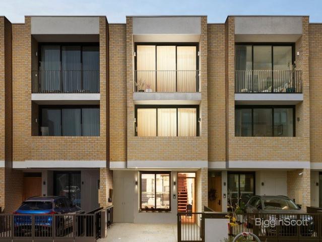 Townhouse for sale in Camerons Creek, Victoria