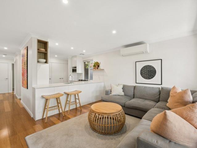 Villa for sale in Maylands, Western Australia