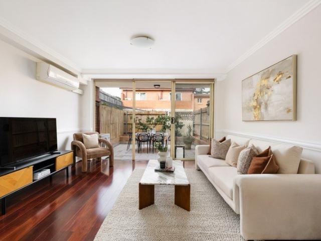 Townhouse for sale in Sydney, New South Wales