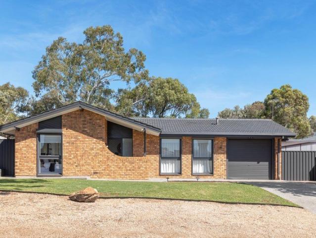 House for sale in Craigmore, Adelaide