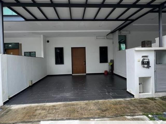 House for sale in Tanjong Sepat, Selangor