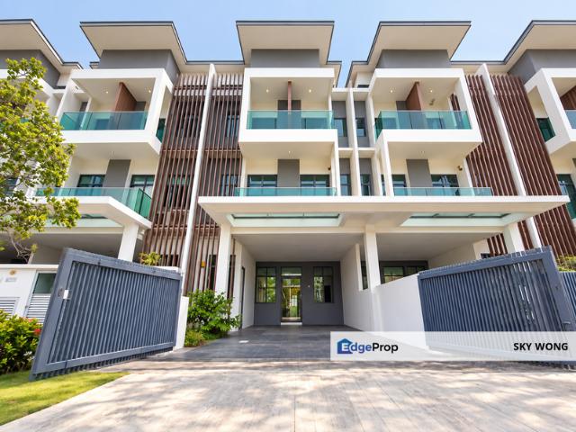 House for sale in Taman Nusaputra Timur, Sepang