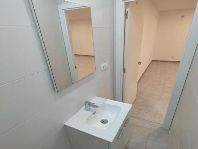 Local Comercial en alquiler en Horta-Guinardó, Barcelonès