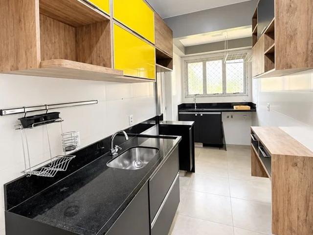 Apartamento aluguel em SQN 214, Plano Piloto