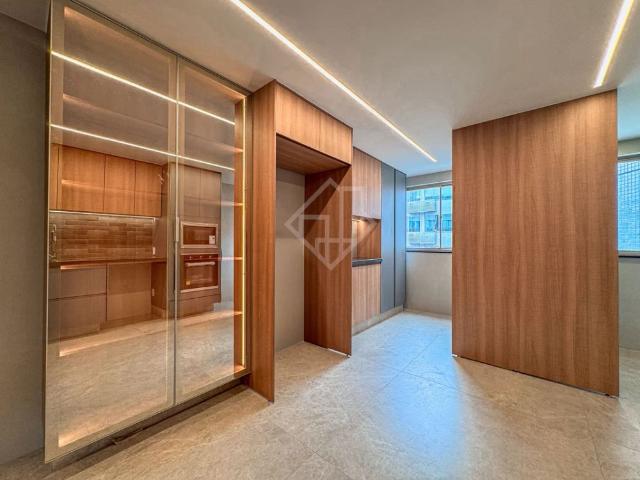 Apartamento aluguel em SQN 210, Plano Piloto