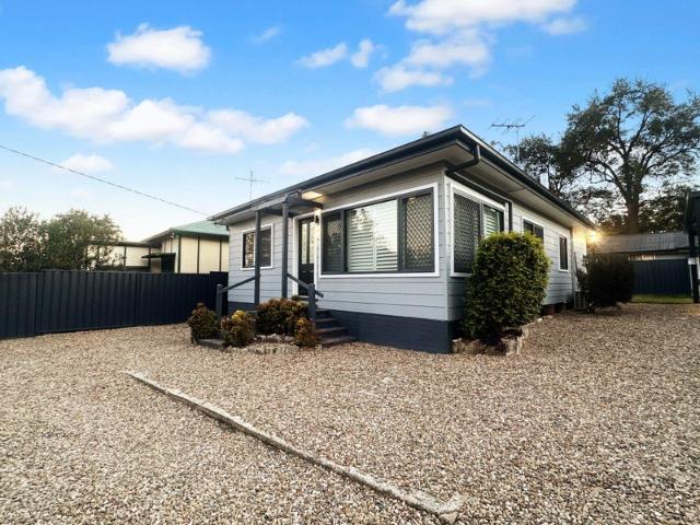 House for rent in Sydney, Blue Mountains City Council