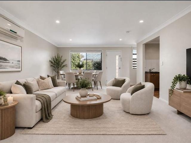 Townhouse for rent in Kearneys Spring, Toowoomba