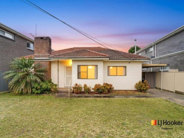 House for rent in Revesby Heights, Sydney
