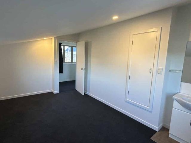 House for rent in Heathcote, Canterbury