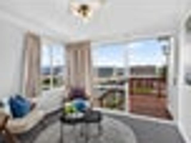 House for sale in Days Bay, Wellington