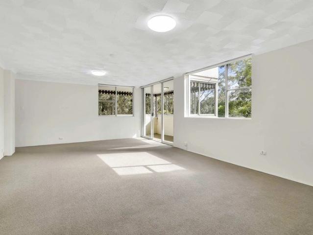 Apartment for rent in Lower North Shore, Sydney