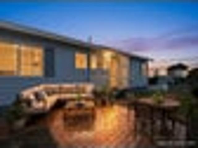 House for sale in Oratia, Oroua County