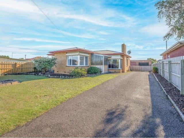 House for rent in Portland, Victoria