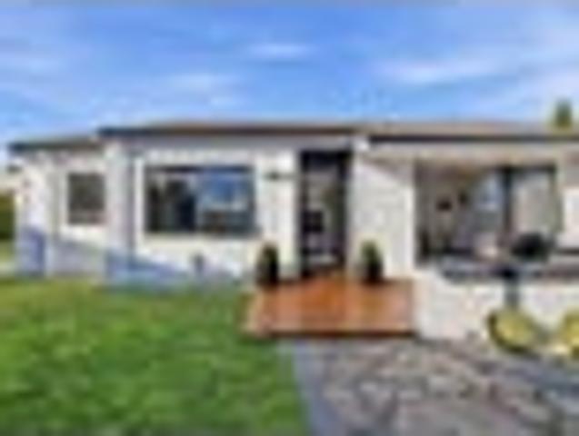 House for sale in Omokoroa, Bay Of Plenty