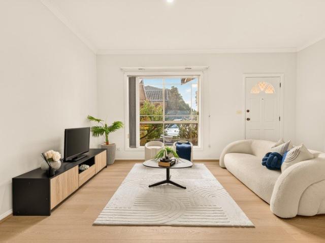 Villa for sale in Sydney, New South Wales