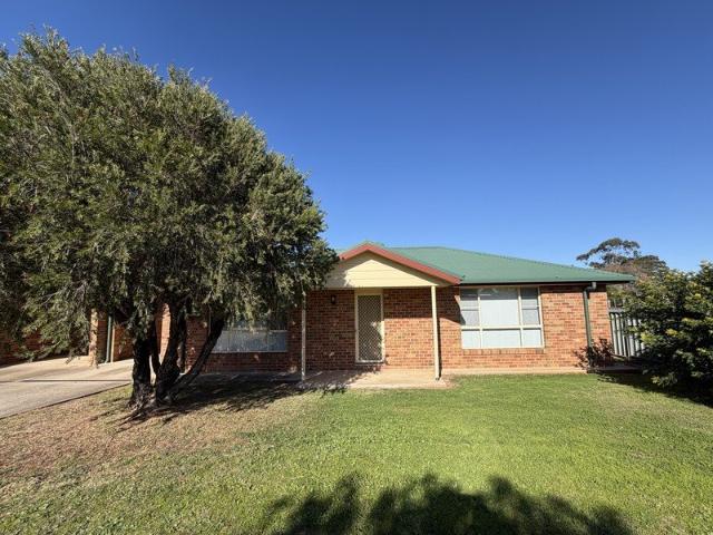 Duplex for rent in Aberdeen, New South Wales