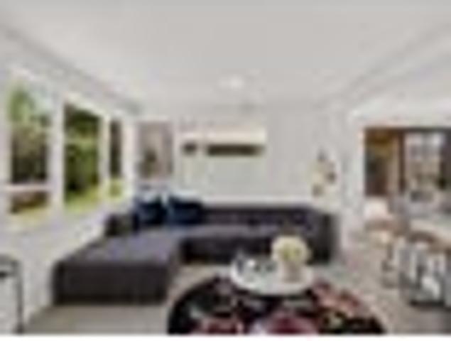 House for sale in Massey West, Henderson-Massey