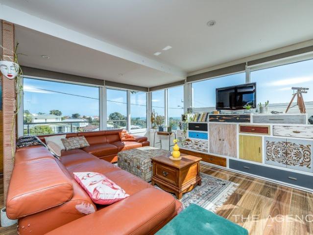 House for sale in Quinns Rocks, Western Australia