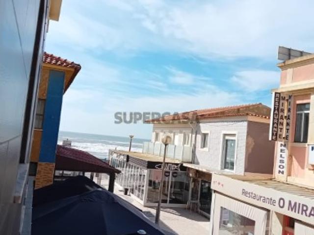 Casa venda em Marinha Grande, Leiria
