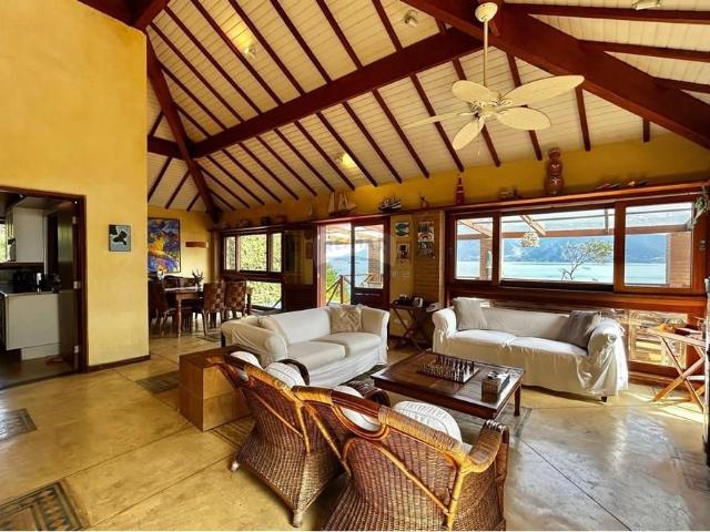 Casa aluguel em Região Imediata de Caraguatatuba-Ubatuba-São Sebastião, Região Metropolitana do Vale do Paraíba e Litoral Norte