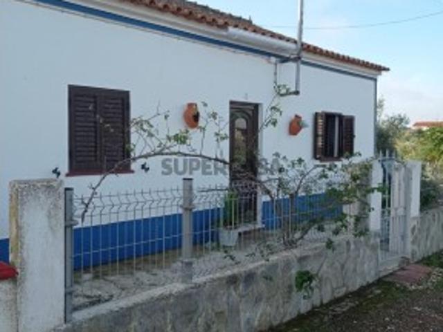 Casa venda em Capelins (Santo António), Évora