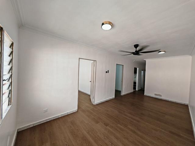 Apartment for sale in Petaling, Damansara Damai