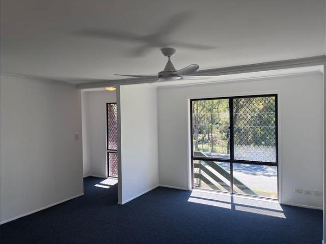 Townhouse for rent in Fernbrook, Queensland