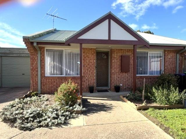 Apartment for rent in Romsey, Victoria