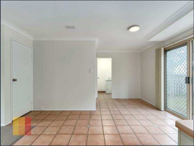 Townhouse for rent in Toombul, Queensland