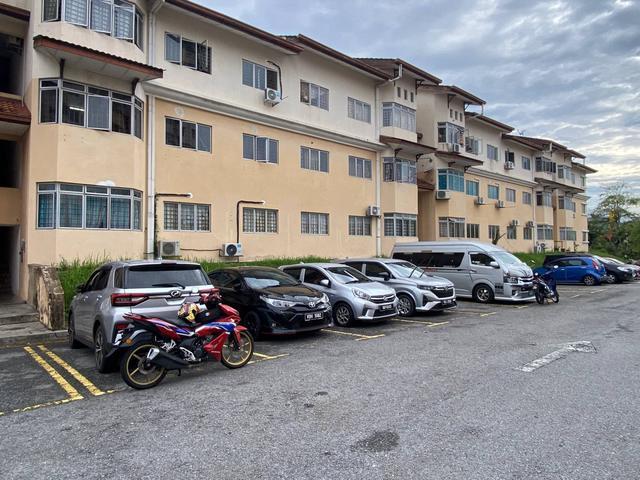 Apartment for sale in Kajang, Langat