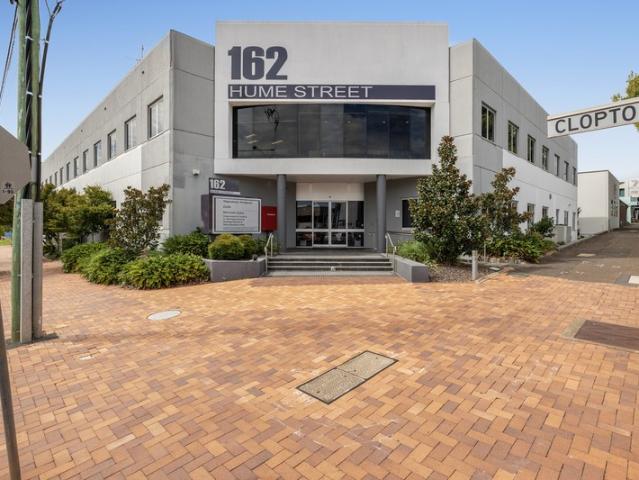 Office for rent in Toowoomba, Queensland