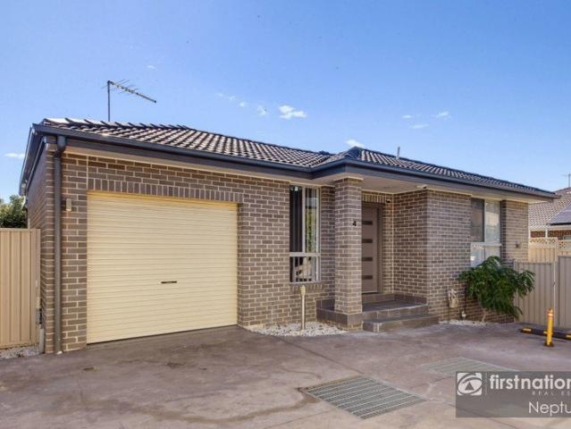 Villa for sale in Sydney, New South Wales