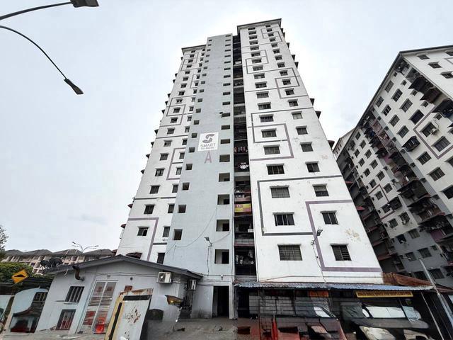 Apartment for sale in Petaling, Subang Jaya