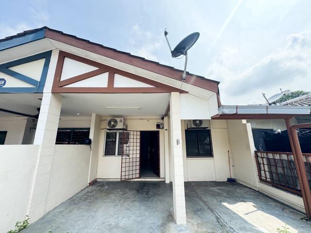 Terraced House for sale in Petaling, Subang Jaya