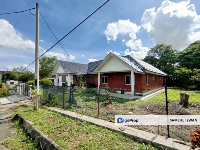 House for sale in Batu Pahat, Johor