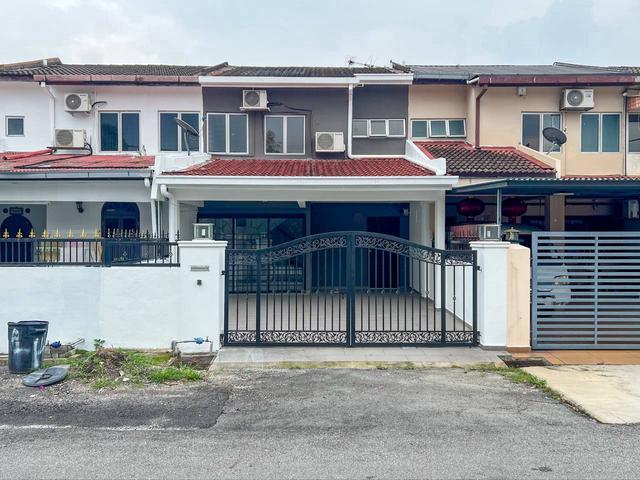Terraced House for sale in Petaling, Subang Jaya