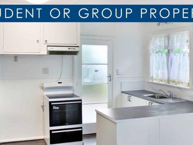 House for rent in Chaslands, Canterbury