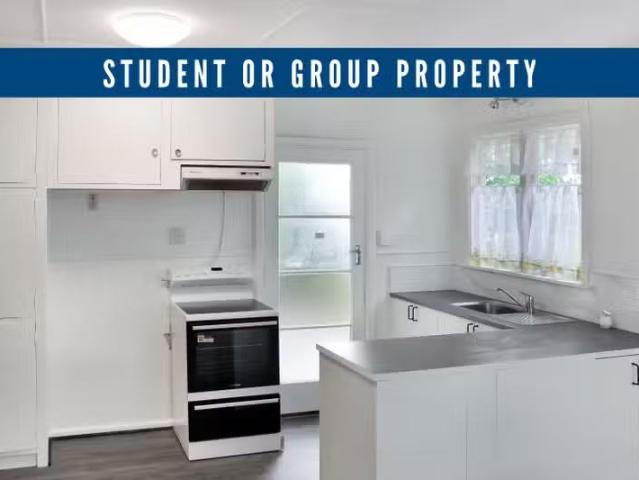 House for rent in Chaslands, Canterbury