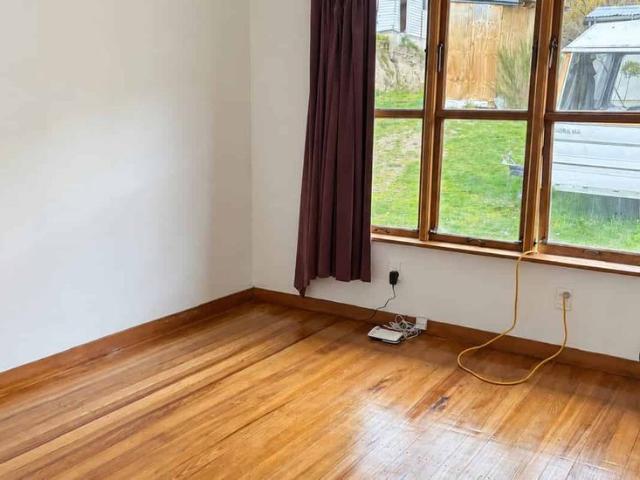 House for rent in Otakou