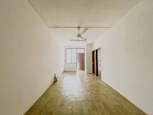 Flat for sale in Langat, Selangor