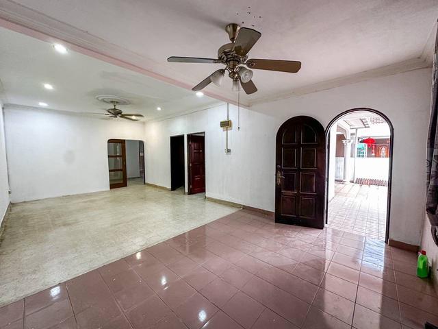 Residential House for sale in Kajang, Langat