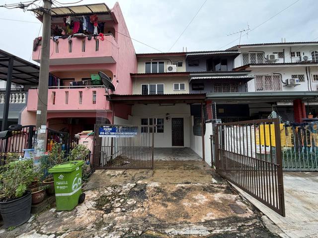 Terraced House for sale in Segambut, Kuala Lumpur
