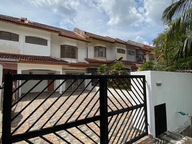 House for sale in Kajang, Langat