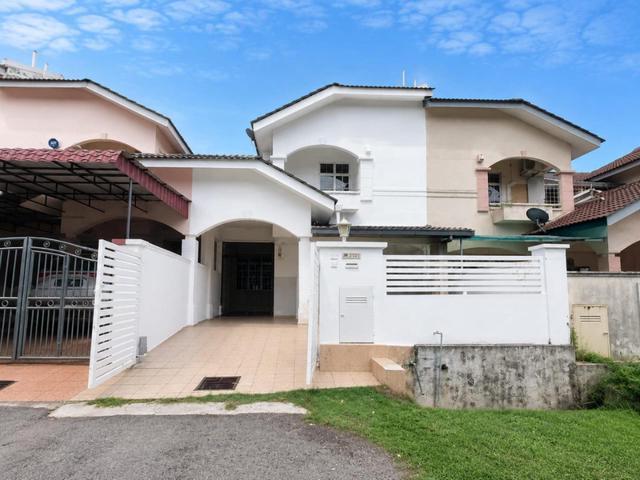Terraced House for sale in Nilai, Negeri Sembilan